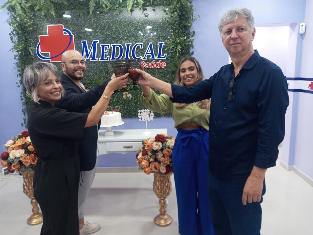 Coquetel marca inauguração da Clínica, Medical Saúde na Figueira, DC.