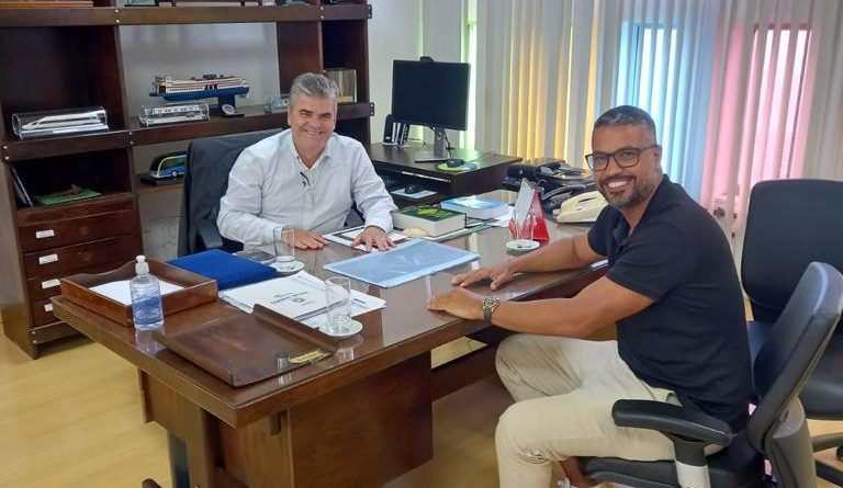 Presidente da Câmara Celso do Alba e o secretário de Transportes Washington Reis buscam melhorias para Duque de Caxias