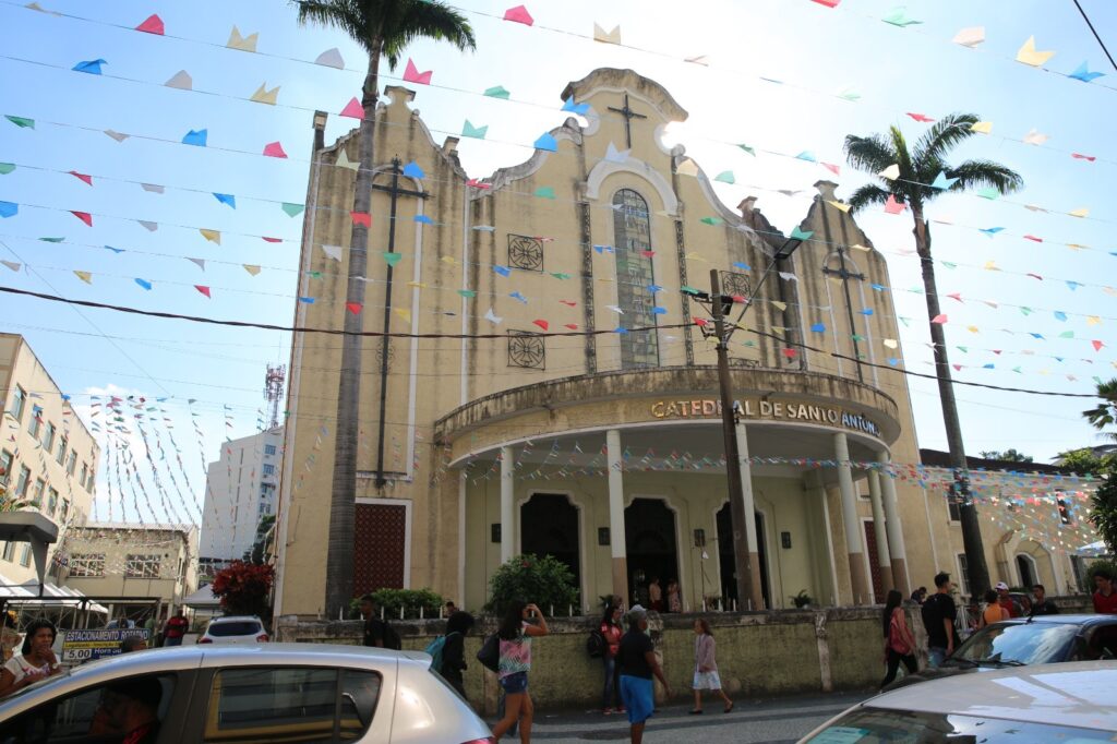 MAIOR FESTA POPULAR E RELIGIOSA DA BAIXADA FLUMINENSE SERÁ ABERTA NESTA QUINTA-FEIRA (08) EM DUQUE DE CAXIAS