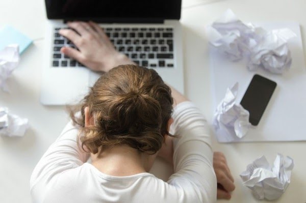 Pesquisa aponta que 86% dos trabalhadores mudariam de emprego para preservar a saúde mental