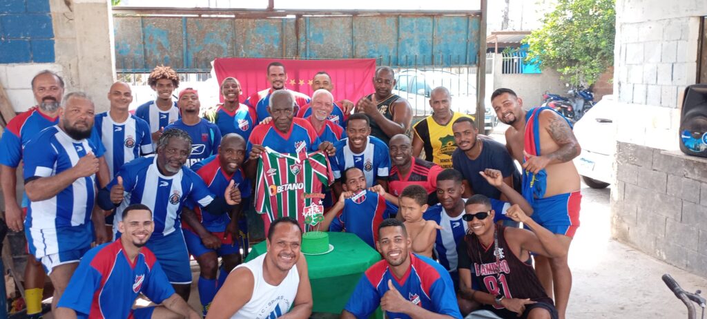 Comunidade do Pilar Comemora os 80 Anos do Pastor Vitor no Campo do Renegado