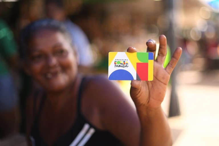 TRANSFERÊNCIA DE RENDA