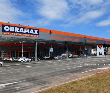 Obramax oferece capacitação gratuita exclusiva para mulheres na área da construção civil