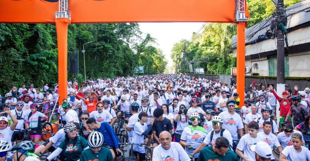 PASSEIO CICLÍSTICO UNE GERAÇÕES E CELEBRA O DIA DO TRABALHADOR, EM XERÉM