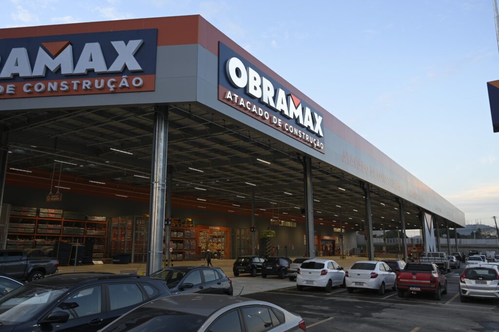 Obramax inaugura primeira loja no Espírito Santo
