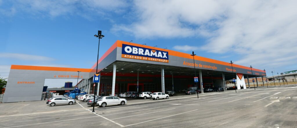 Obramax realiza cursos gratuitos para profissionais da construção civil