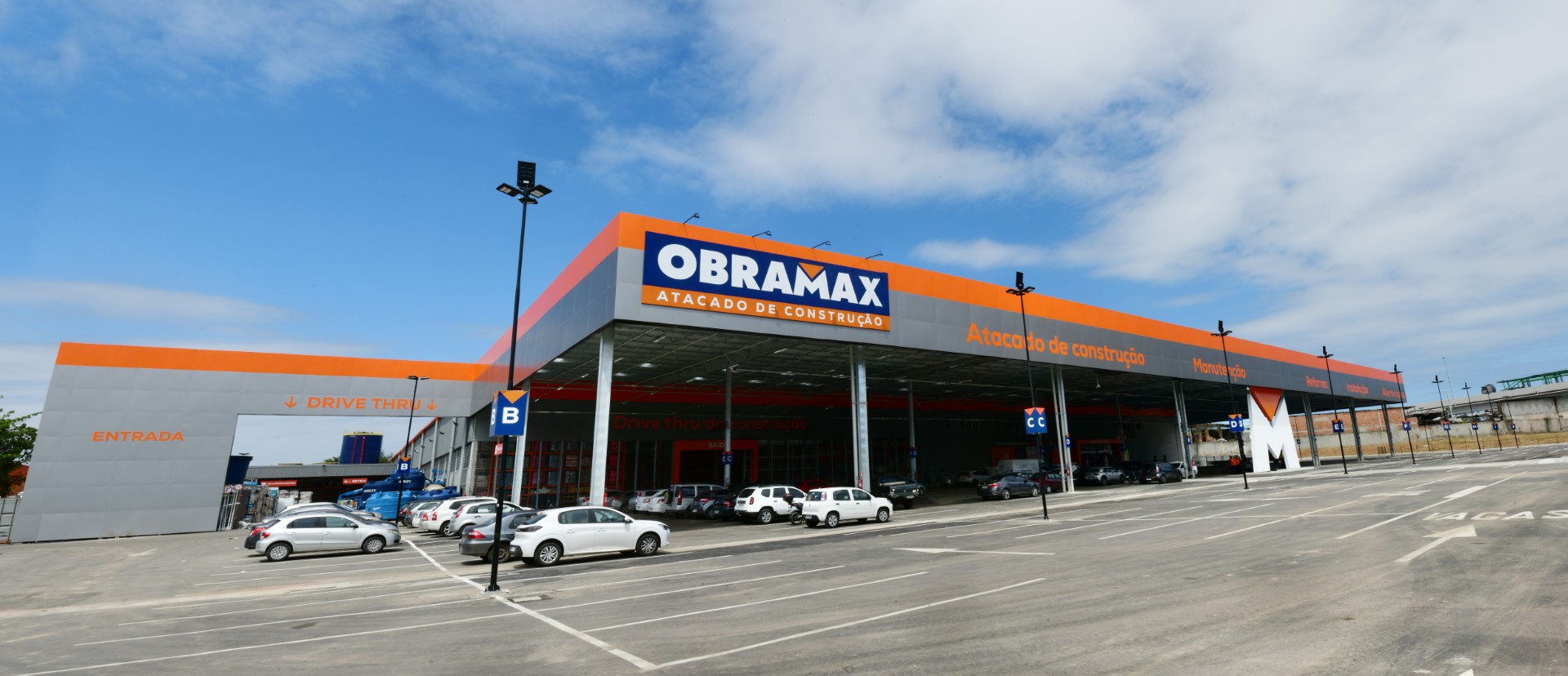 Obramax realiza cursos gratuitos para profissionais da construção civil