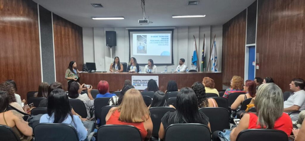 DUQUE DE CAXIAS REALIZA 2º SIMPÓSIO DA LINHA DE CUIDADO DO SOBREPESO E OBESIDADE E LANÇA CADERNETA DE ACOMPANHAMENTO CLÍNICO