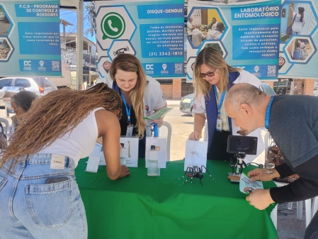 DUQUE DE CAXIAS FECHA 2025 COM MAIS DE 50 MUTIRÕES DE COMBATE À DENGUE REALIZADOS E MAIS DE 44 MIL ANIMAIS VACINADOS CONTRA A RAIVA