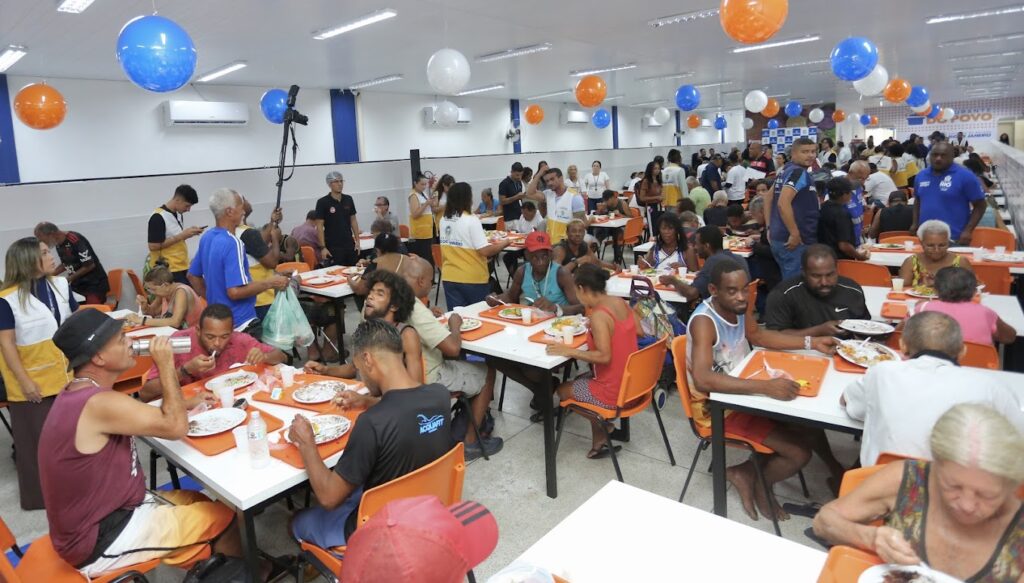 Governador Cláudio Castro inaugura 16º Restaurante do Povo em Madureira