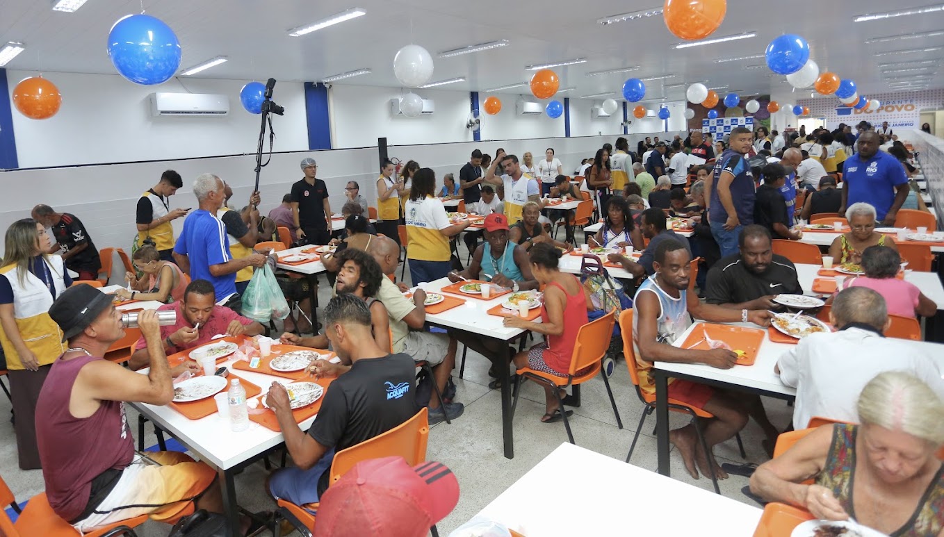 Governador Cláudio Castro inaugura 16º Restaurante do Povo em Madureira