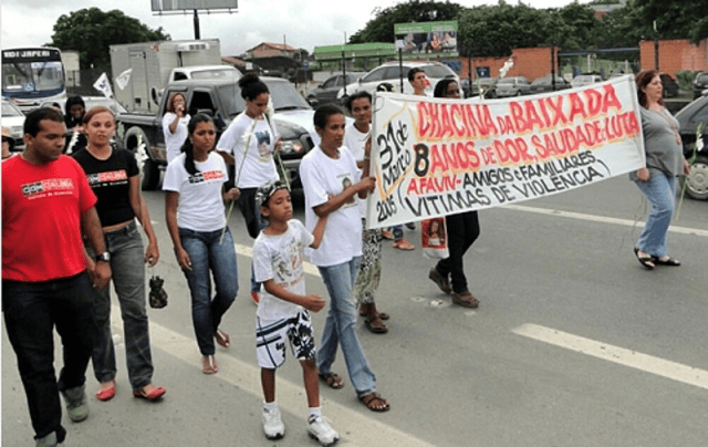 Ato pelos 21 anos da Chacina da Baixada reforça memória, justiça e denúncia da violência de Estado