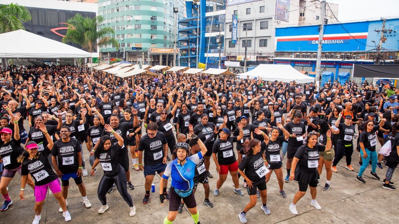 PREFEITURA REALIZA 2ª CORRIDA E CAMINHADA DA CONSCIÊNCIA NEGRA EM DUQUE DE CAXIAS