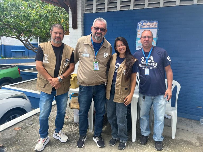 DIA D DA VACINAÇÃO ANTIRRÁBICA IMUNIZA MAIS DE MIL CÃES E GATOS EM CAXIAS