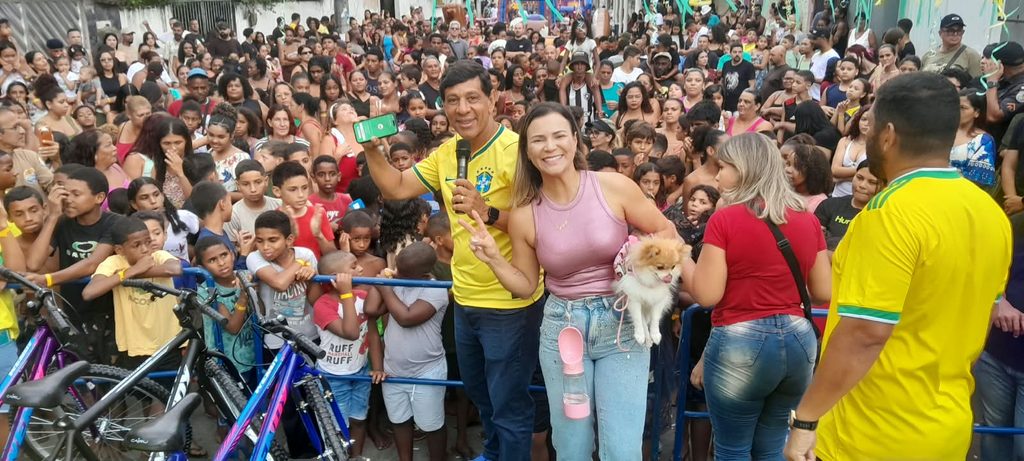 DIA DAS CRIANÇAS É COMEMORADO COM GRANDE FESTA NA RUA GESSÉ VENTURA, NO PILAR