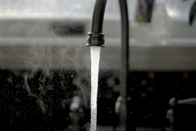 Águas do Rio leva atendimento itinerante a Duque de Caxias, Nova Iguaçu e Meriti em outubro